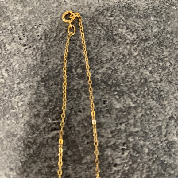 Labradorite Triangle Crystal Necklace 14kt carat gold filled - Picture 6 of 6